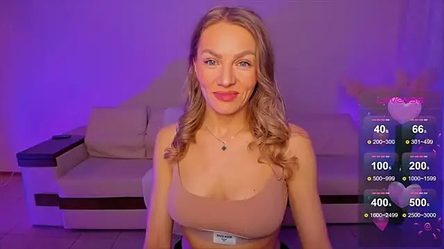 Oliva Candy online show from April 2026 09:12:02 PM