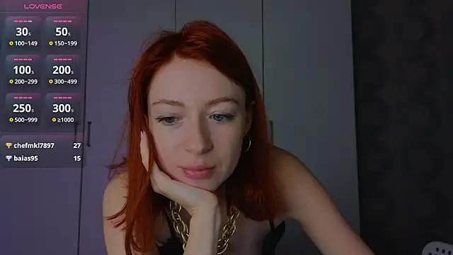 Snapshot of Cuteroxyfoxy chatting on July 2026 05:49:02 AM Cuteroxyfoxy online show from July 2026 05:49:02 AM