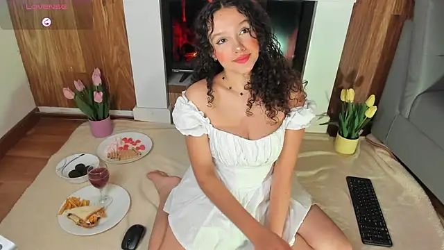 Snapshot of LucyLovelyy chatting on June 2026 02:45:02 AM LucyLovelyy online show from June 2026 02:45:02 AM
