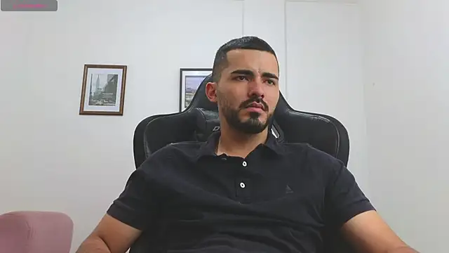 Massimoo 07 online show from November 2025 07:57:01 PM