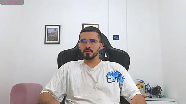 Massimoo 07 online show from December 2025 03:08:01 PM