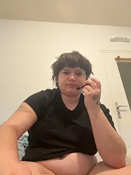  dwhorekin  online show from November 2025 05:23:02 PM