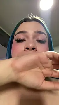Snapshot of Sophia_cyrus11 chatting on June 2026 08:13:02 PM Sophia cyrus11 online show from June 2026 08:13:02 PM