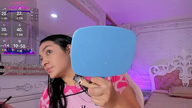 stefany duque1  online show from February 2025 02:50:01 AM