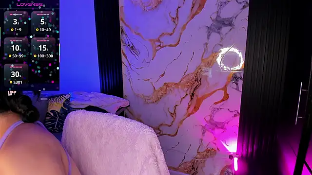 stefany duque1  online show from February 2026 12:44:02 AM