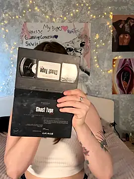 Sabrina shells online show from October 2025 10:47:01 AM