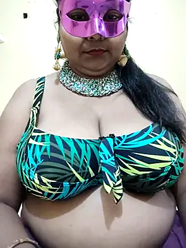 LustyBhabhi online show from October 2025 04:36:02 PM