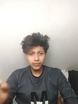 sexy boy 26 online show from December 2025 01:41:02 PM