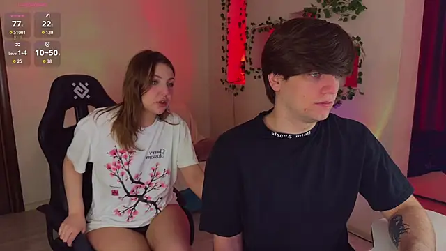 RobertAndLinela online show from April 2026 04:54:02 AM