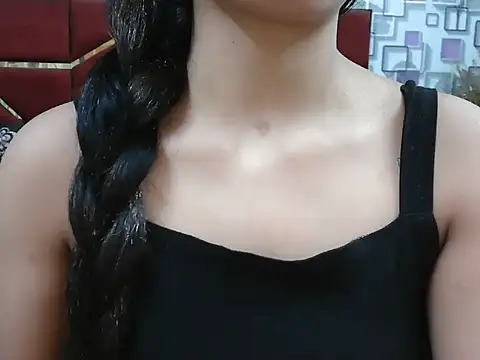 Snapshot of Somiya87 chatting on October 2025 02:24:02 PM Somiya87 online show from October 2025 02:24:02 PM