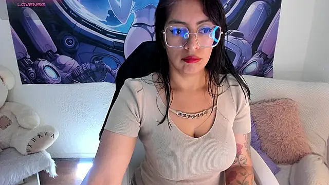 Irene Grey20 online show from September 2025 01:43:01 AM