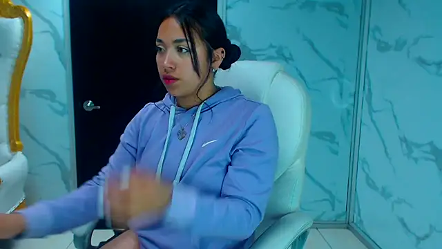 IsabellRodriguez18 online show from February 2025 10:16:02 AM