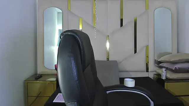 IsabellRodriguez18 online show from February 2026 03:38:02 AM