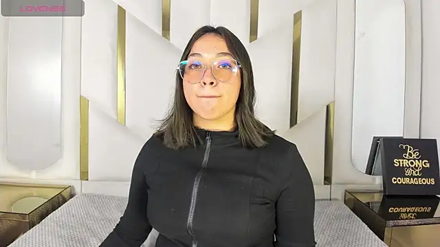 IsabellRodriguez18 online show from March 2026 03:35:02 AM