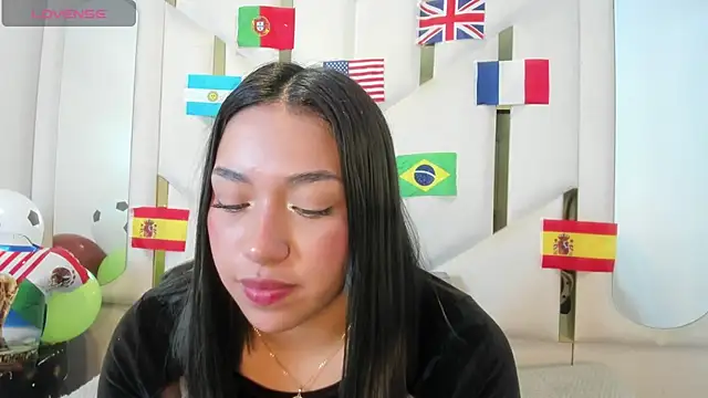 Snapshot of IsabellRodriguez18 chatting on June 2026 04:04:02 AM IsabellRodriguez18 online show from June 2026 04:04:02 AM