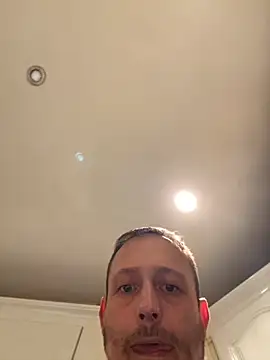 Snapshot of BigDandthemrs chatting on October 2025 12:10:02 AM BigDandthemrs online show from October 2025 12:10:02 AM