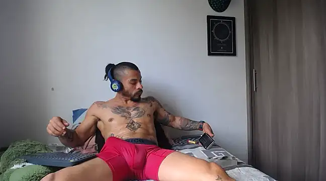 callme douglas online show from January 2025 05:48:01 PM