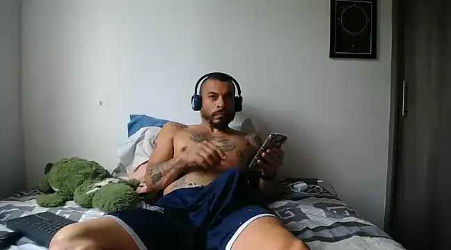 callme douglas online show from January 2025 04:05:01 PM