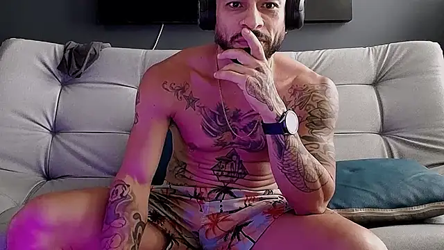 callme douglas online show from September 2025 03:23:01 PM