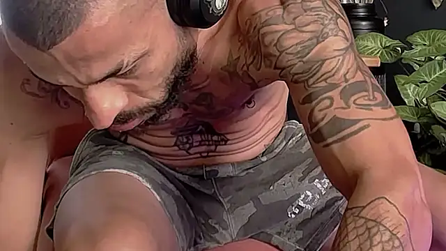 callme douglas online show from March 2026 02:32:01 PM