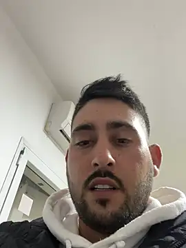 Snapshot of luffykingofpirets chatting on January 2025 05:48:01 PM luffykingofpirets online show from January 2025 05:48:01 PM