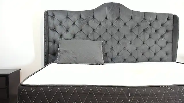 two milkyway online show from September 2025 12:21:02 PM