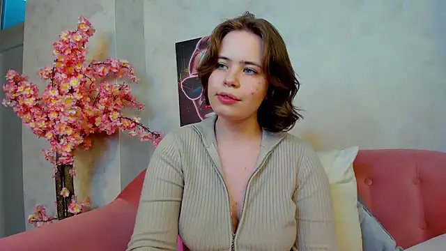 EricaElliott online show from February 2025 01:38:01 PM