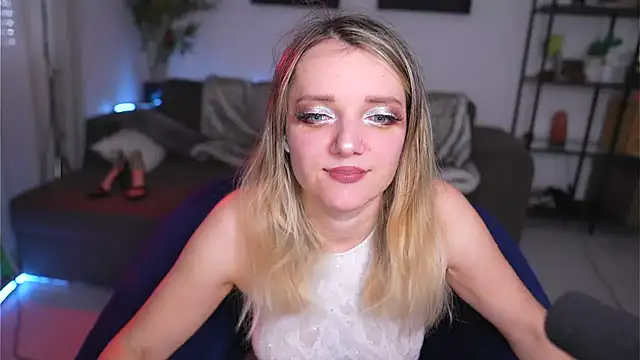 Magnetic Amy online show from February 2025 10:59:01 AM