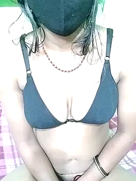 Coupleshow47 online show from October 2025 10:43:02 PM