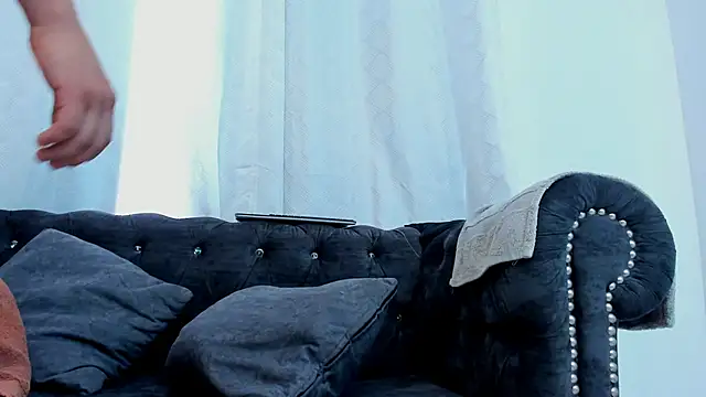 nicklause froid online show from February 2025 06:58:01 PM