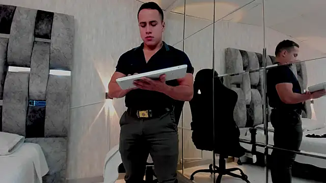 nicklause froid online show from March 2025 12:34:02 PM