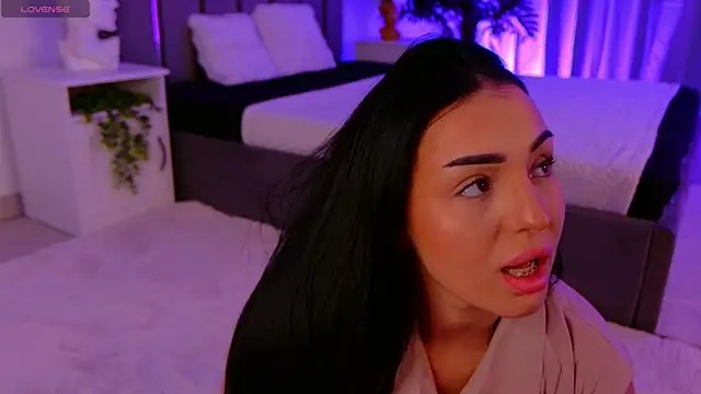 evanew  online show from April 2026 04:14:01 PM