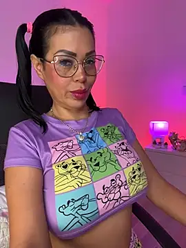 KarolRubi1 online show from April 2026 11:19:02 PM