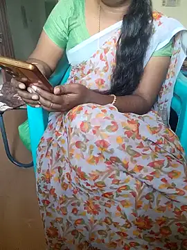 Snapshot of Tamil_roja69 chatting on January 2025 06:35:02 AM Tamil roja69 online show from January 2025 06:35:02 AM