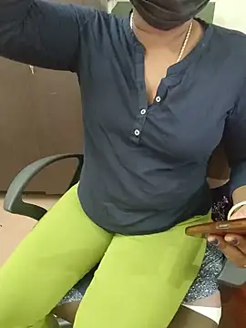 Snapshot of Tamil_roja69 chatting on May 2026 11:05:01 AM Tamil roja69 online show from May 2026 11:05:01 AM