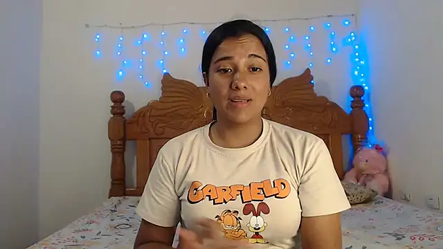 Snapshot of Coral0403 chatting on February 2025 05:51:02 PM Coral0403 online show from February 2025 05:51:02 PM