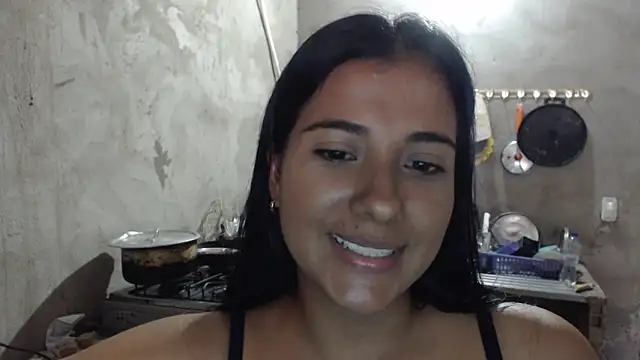 Snapshot of Coral0403 chatting on March 2025 10:39:02 PM Coral0403 online show from March 2025 10:39:02 PM