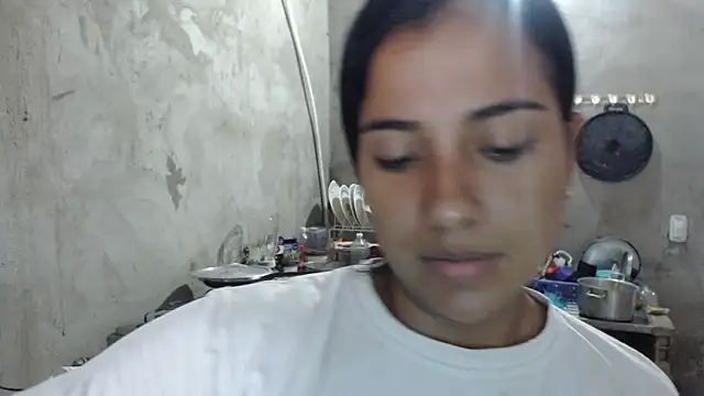 Snapshot of Coral0403 chatting on March 2025 07:20:02 PM Coral0403 online show from March 2025 07:20:02 PM
