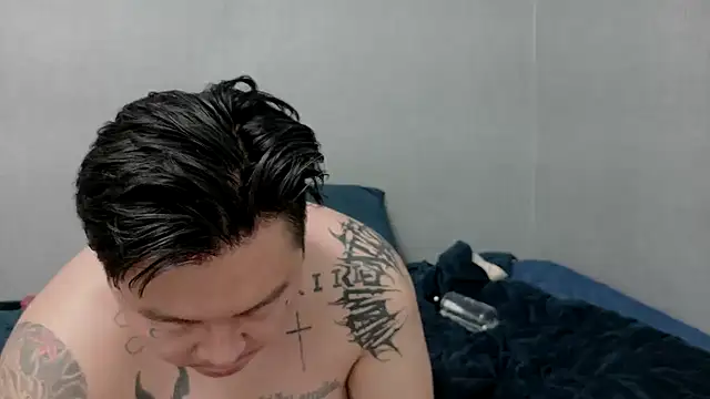 Snapshot of fxckwituno chatting on January 2025 04:54:01 PM fxckwituno online show from January 2025 04:54:01 PM