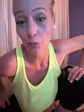AlessasRoom online show from July 2026 04:05:02 AM