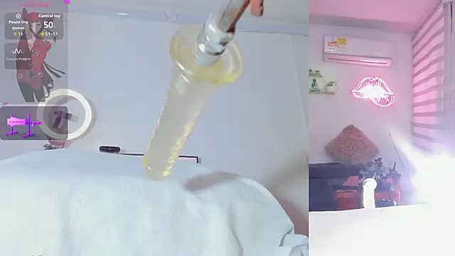 Maria Jones  online show from February 2026 03:38:02 AM