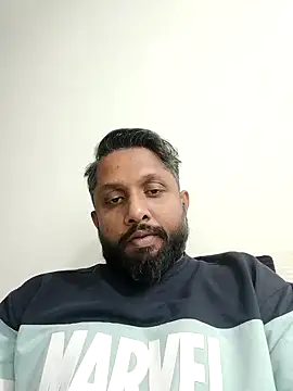 Snapshot of carria_homes chatting on December 2024 07:18:02 AM carria homes online show from December 2024 07:18:02 AM