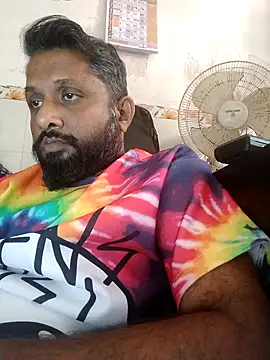 Snapshot of carria_homes chatting on March 2025 08:32:02 AM carria homes online show from March 2025 08:32:02 AM