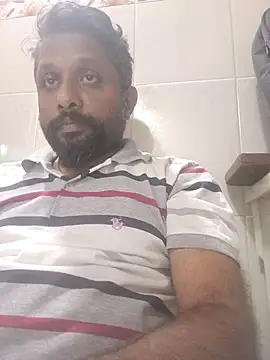 Snapshot of carria_homes chatting on March 2025 09:42:01 AM carria homes online show from March 2025 09:42:01 AM