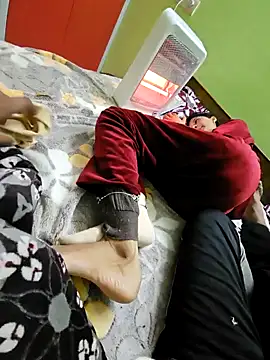 insta hotpair online show from December 2024 04:54:01 PM