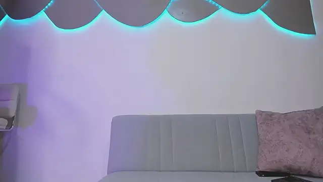 newbarbiedolly online show from April 2026 12:33:02 AM