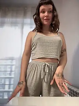 sunnysunday online show from January 2025 04:44:01 AM