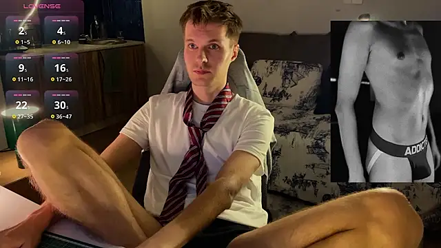 Leonnextdoor online show from March 2026 04:11:02 PM