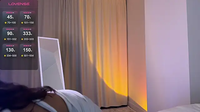 Carolyn Smith online show from February 2025 08:22:01 PM