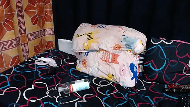 Thickbootykim online show from November 2025 09:11:01 PM